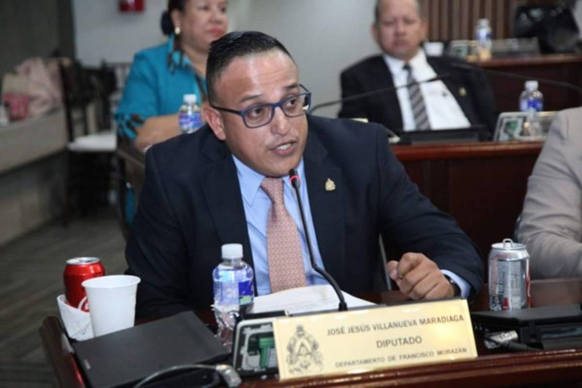 Los personajes del deporte, farándula y comediantes que buscan llegar o reelegirse como diputados en el Congreso Nacional