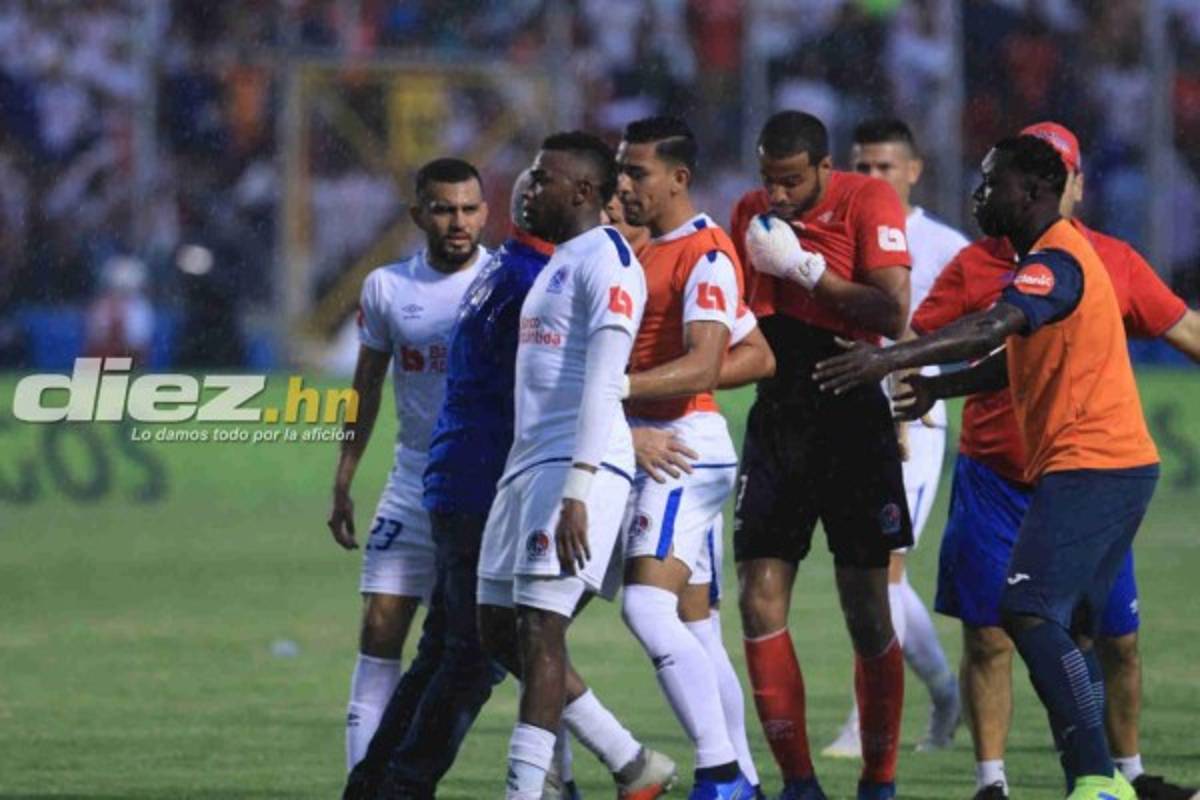 La tristeza de los jugadores del Olimpia tras perder la final ante Motagua