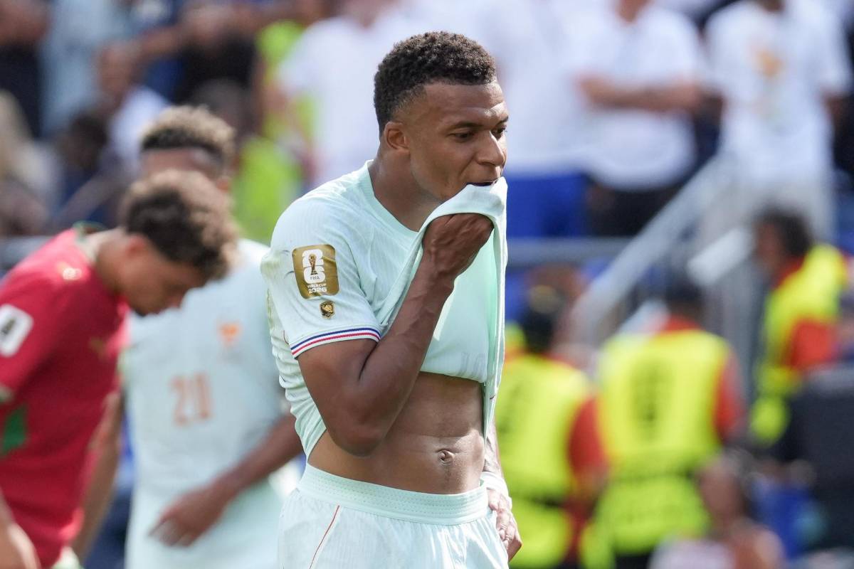 Mbappé enciende las alarmas, la foto que preocupa a Francia y vuelve la polémica