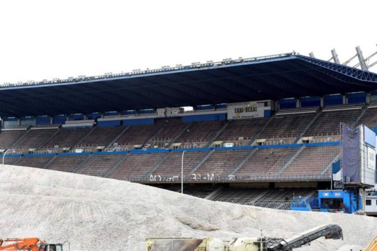 Lo que queda: El estadio Vicente Calderón, convertido en una carretera más en Madrid