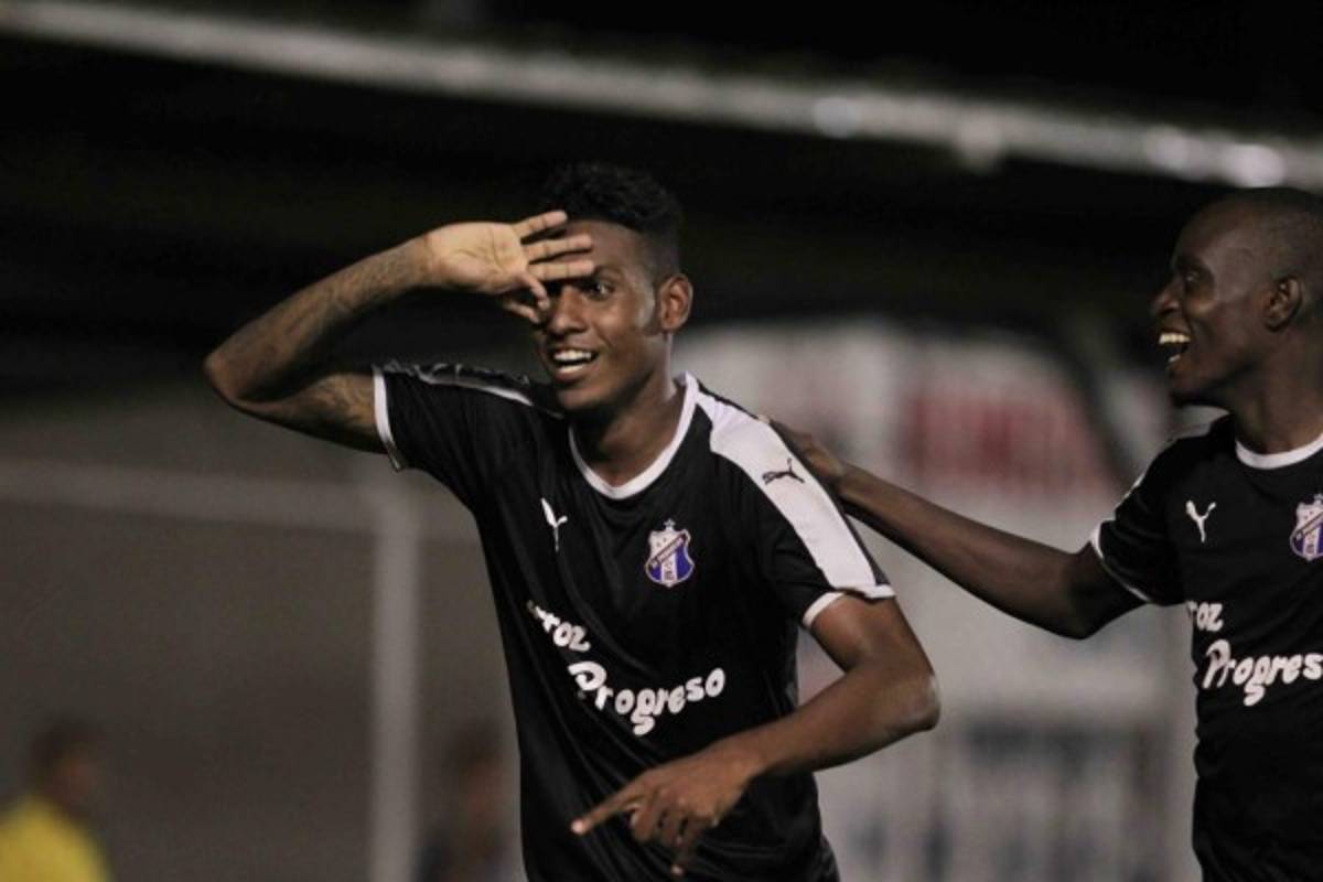 FICHAJES: Hay nuevos legionarios hondureños y Real España es noticia