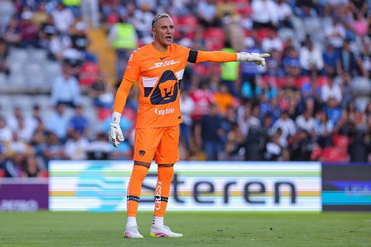 Keylor Navas debutó con triunfo en la Liga MX: histórica noche como capitán de los Pumas y el incómodo momento que vivió