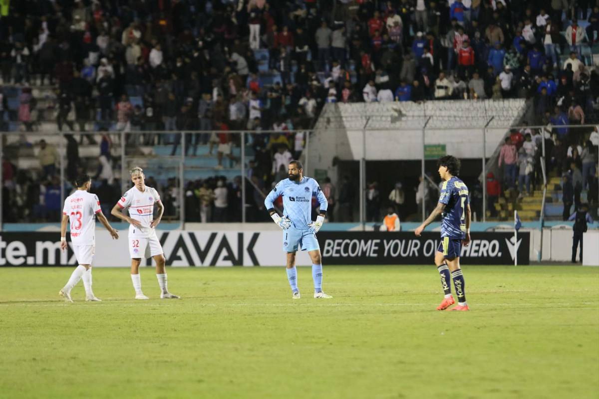 Olimpia sufre duro golpe en su propia casa: América silenció el Nacional, Jorge Álvarez frota la lámpara y mucha belleza