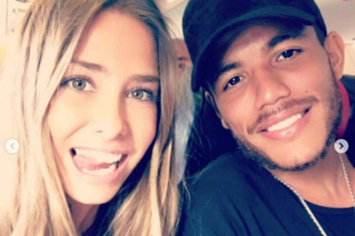 Sexy youtuber conquista a jugador mexicano que fue culpado de ser homosexual