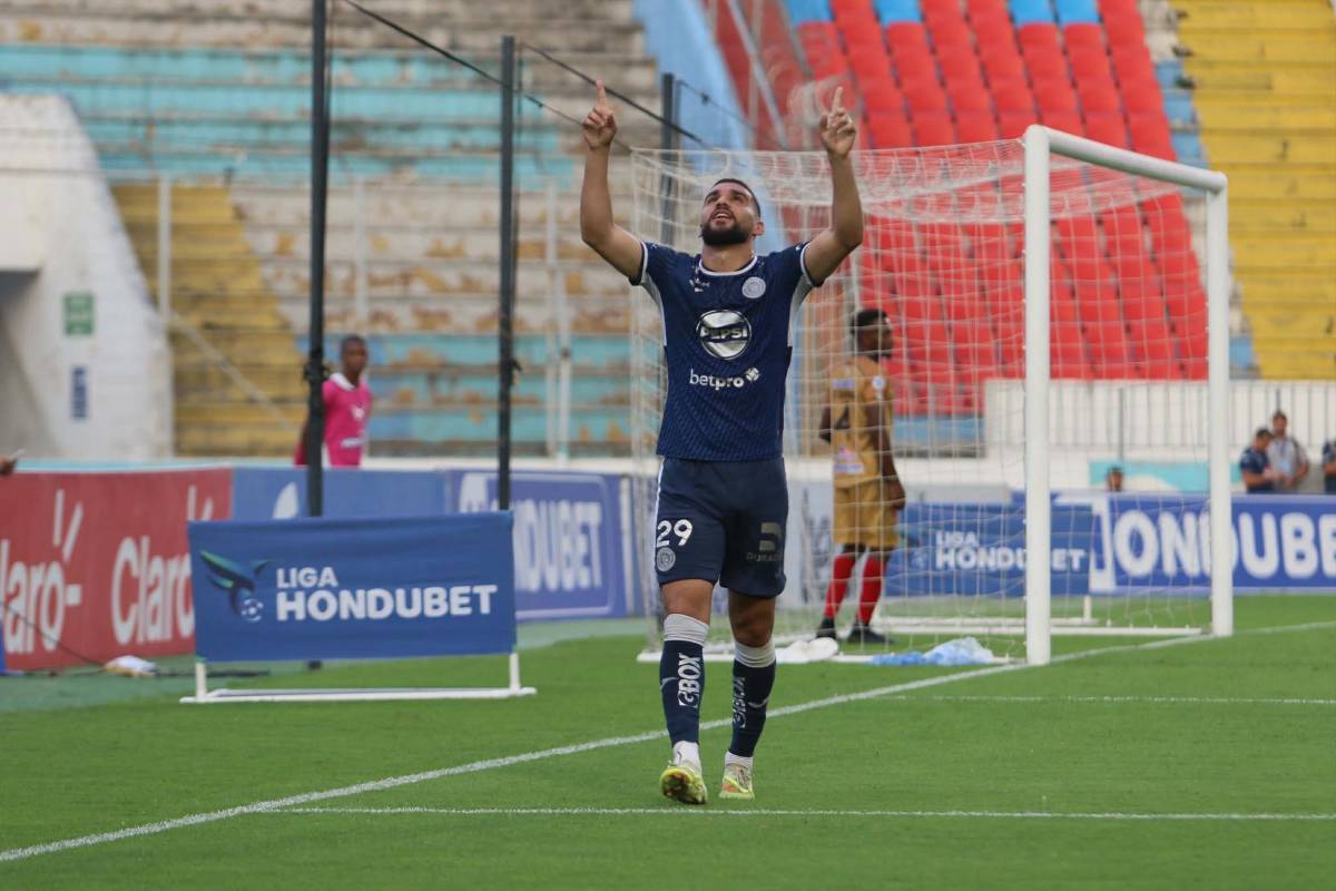 Belleza en el Puerto, Castellón en silla de ruedas y por qué no jugó Welcome; paliza de Motagua sin público