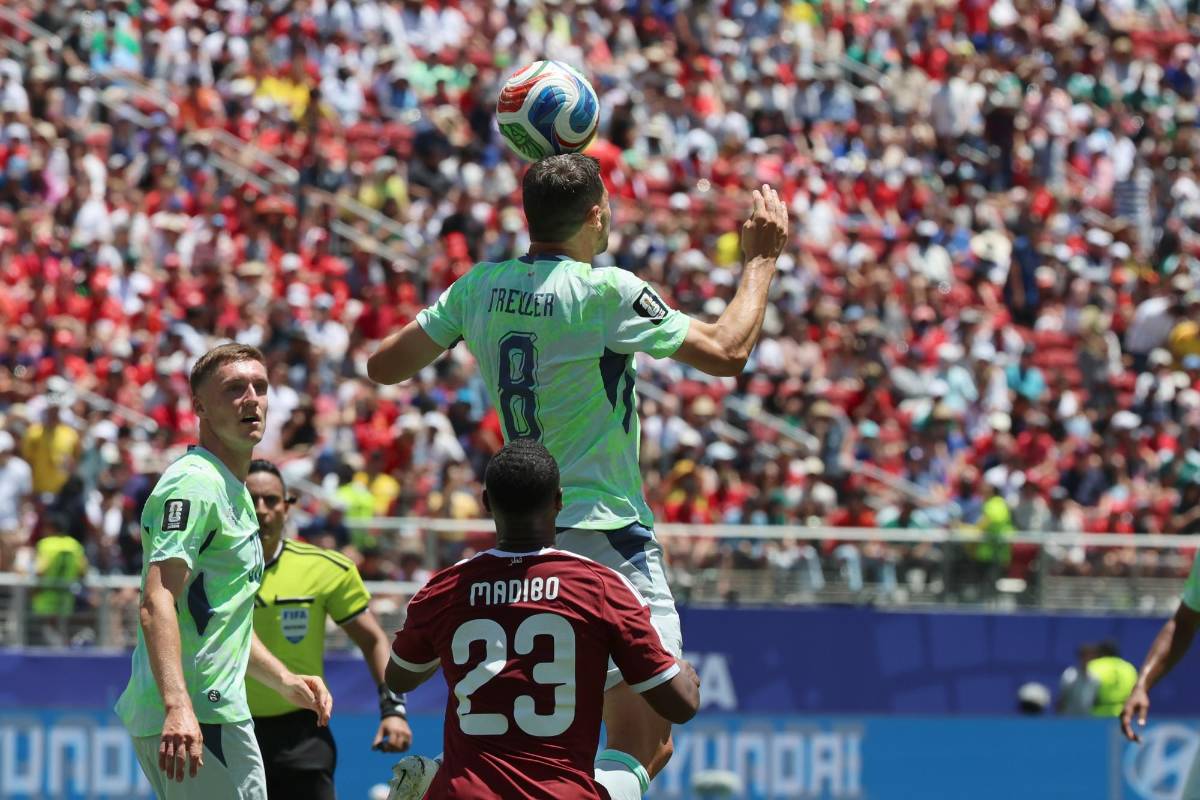 Saíd Martínez: Debut mundialista, estadísticas y el penal en el Qatar vs Suiza