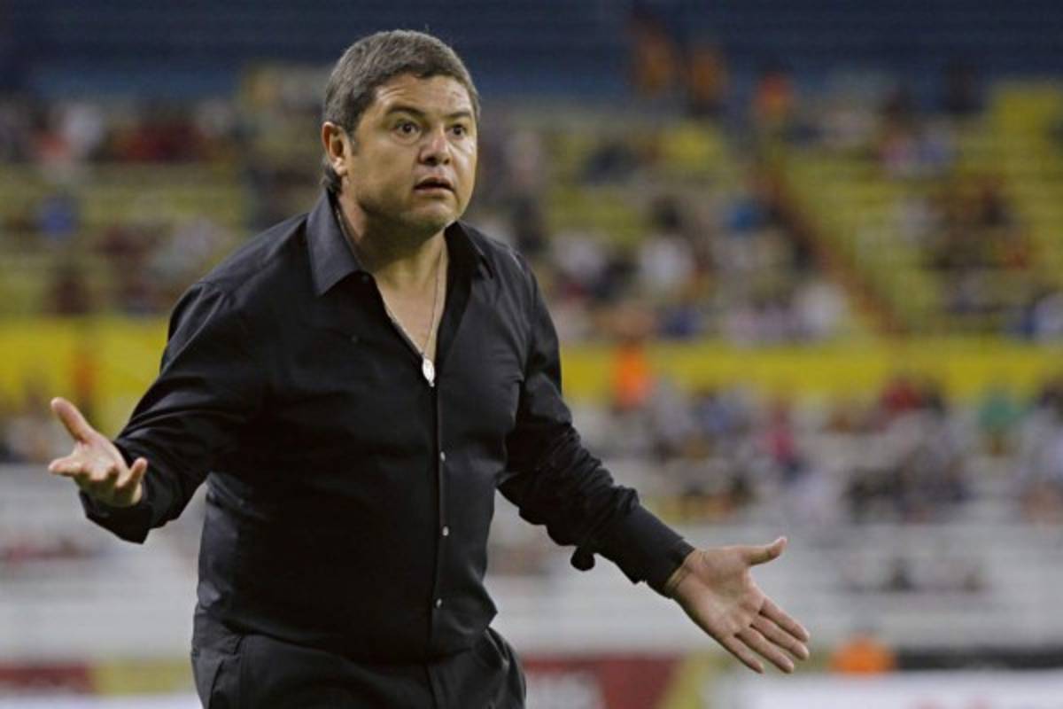 Mundialistas, interinatos y pruebas: Los 27 entrenadores que ha tenido Chivas en la era de Jorge Vergara