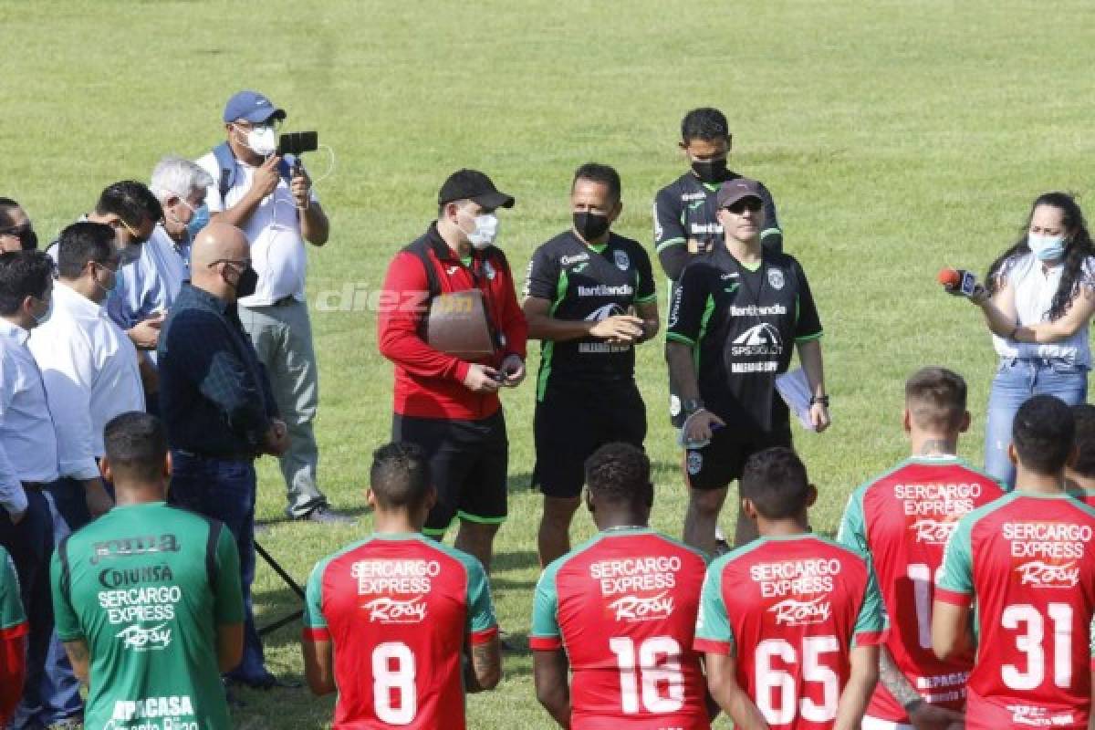 Marathón echa a andar su proyecto de título con el uruguayo 'Tato' García; así fue la bienvenida