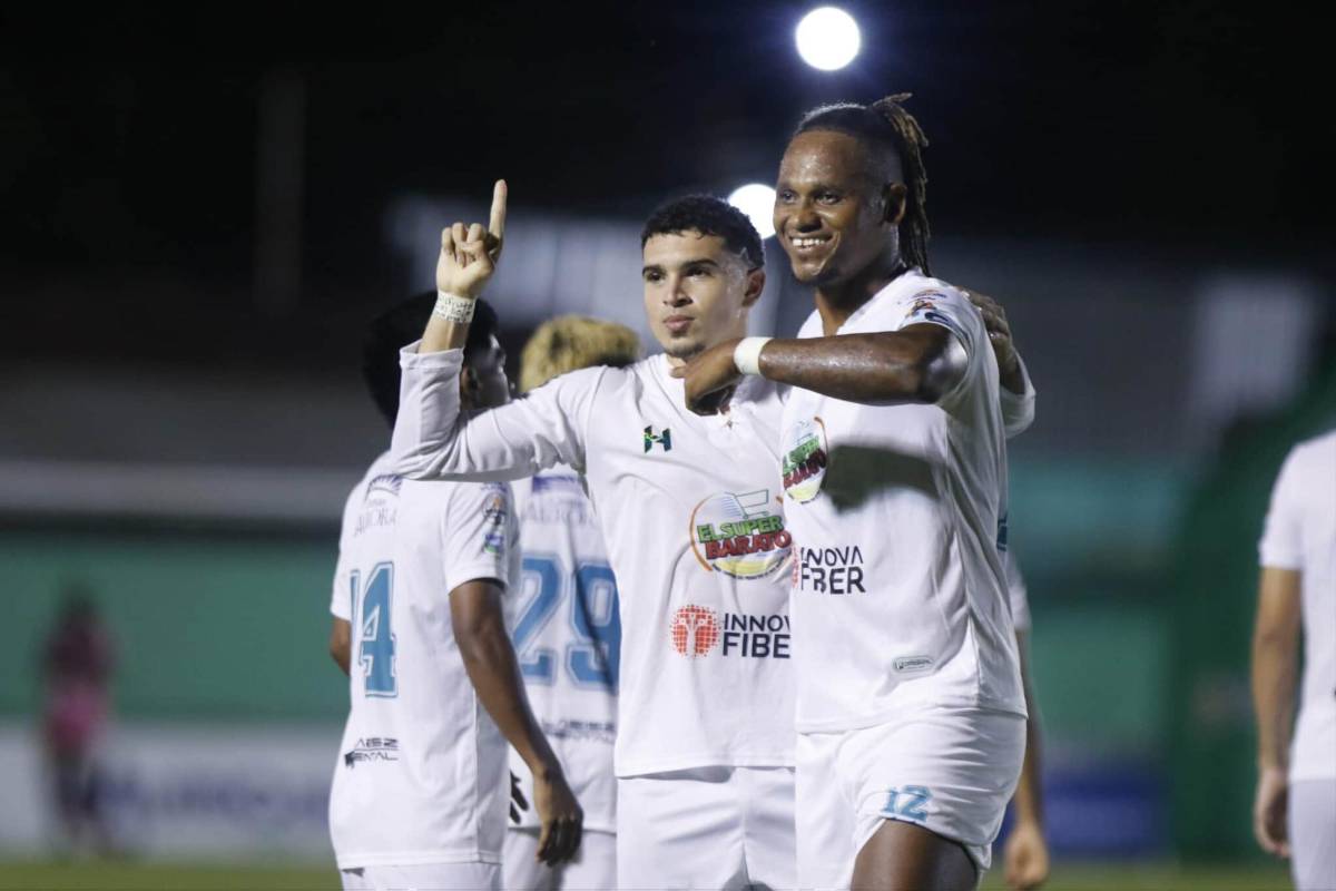 El hermoso gesto de Erick Puerto con su madre, las lágrimas de desahogo en su póker y el récord que hizo en Platense