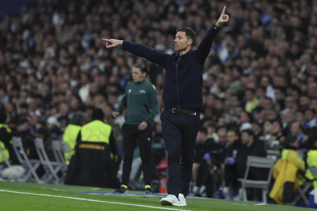 La decisión final que tomó el vestuario del Real Madrid con Xabi Alonso: Lo único que podemos hacer es cambiar...