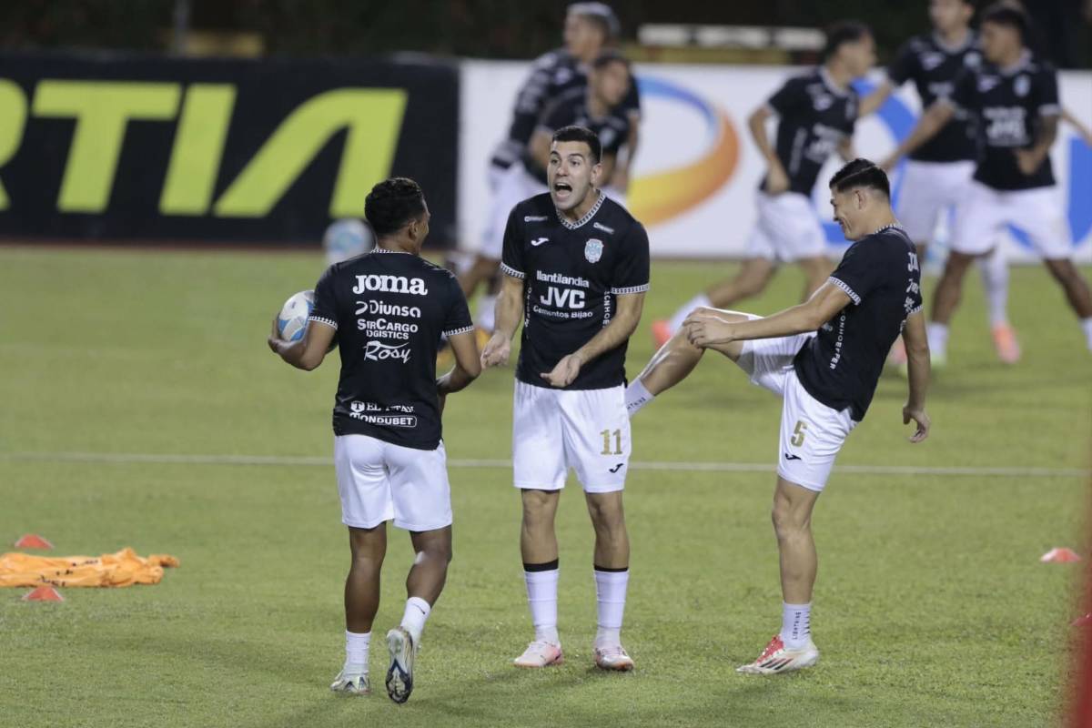 Le gritó con todo a su exequipo, noble causa de la Liga Hondubet y aficionadas de Marathón causaron furor en el estadio Olímpico
