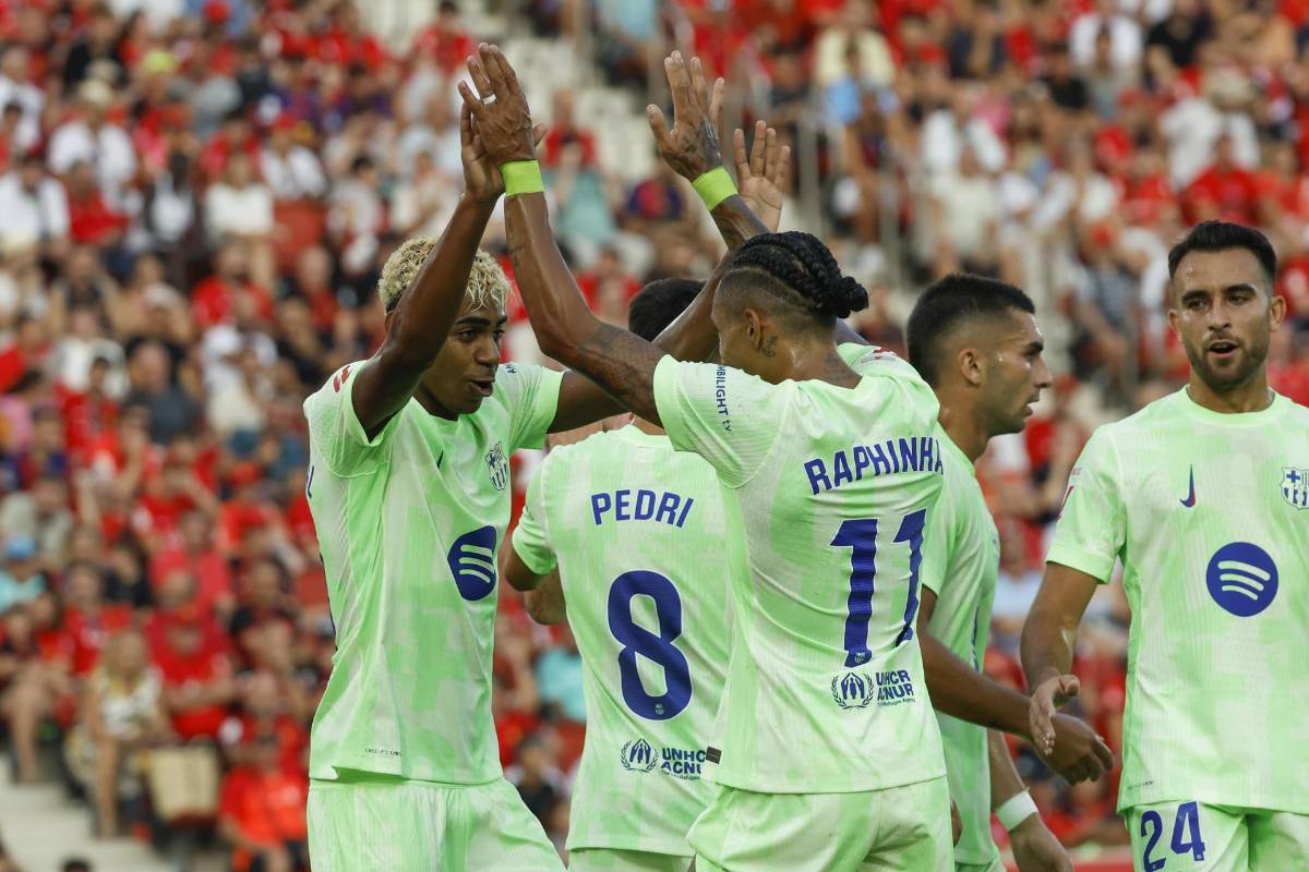 El campeón está de vuelta: con bastante polémica arbitral, el Barcelona golea al Mallorca en su debut por LaLiga de España