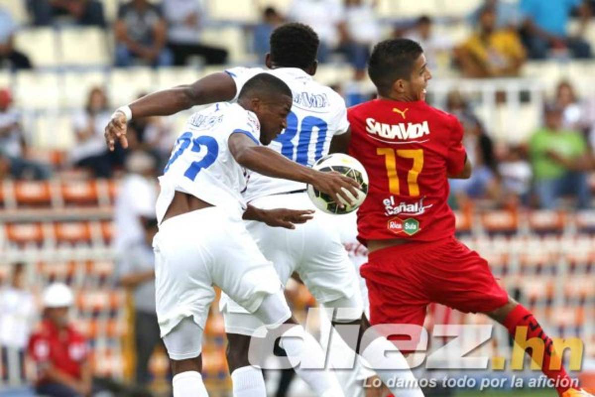 Ante poco público se jugó en Tegucigalpa el clásico moderno entre Olimpia y Real España