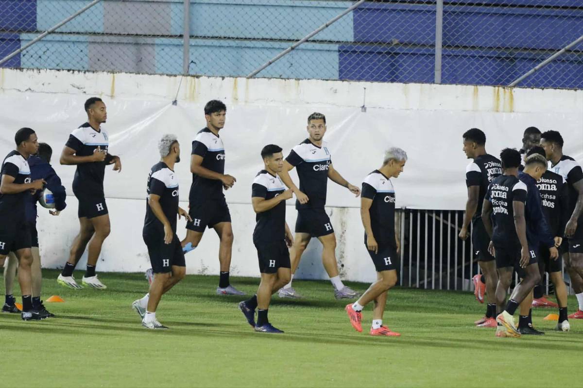 El problema que tuvo Honduras en el Morazán, periodistas la pasaron mal y los que entrenaron aparte previo al duelo ante Costa Rica