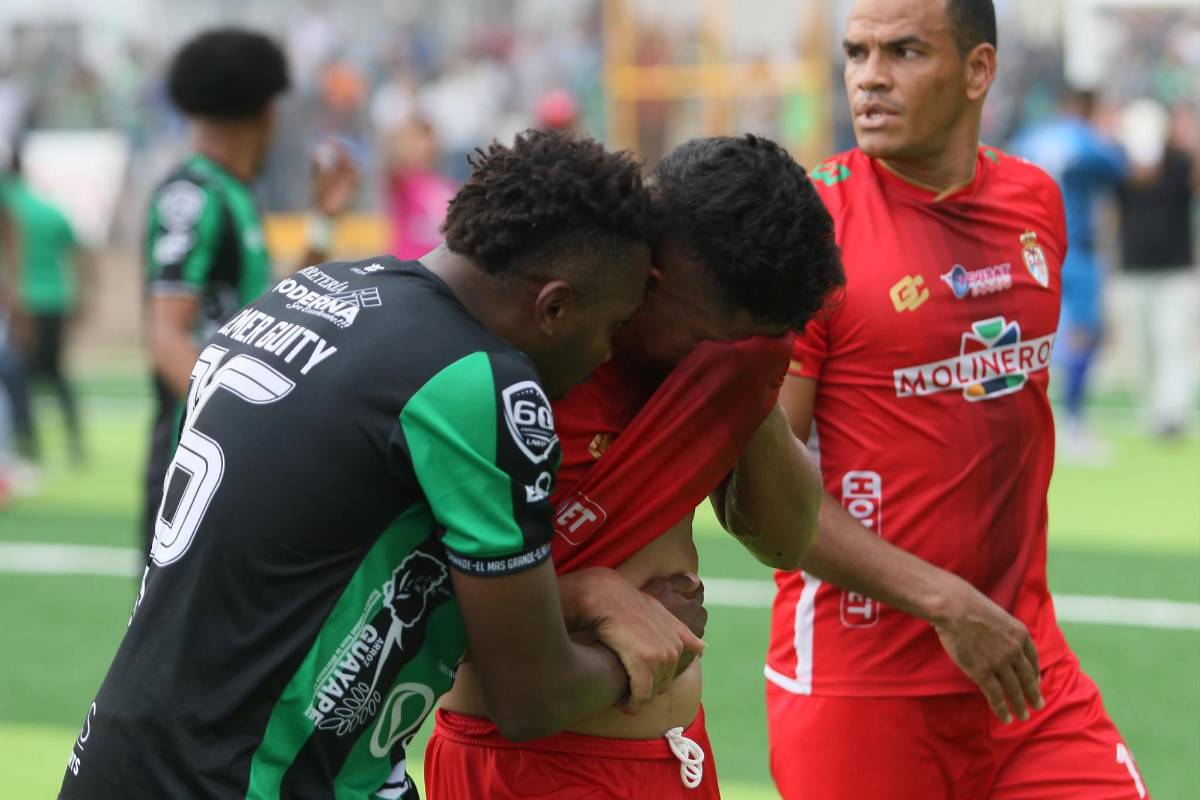 ¡La tristeza del descenso! Los jugadores del Real Sociedad en llanto y desconsolados, ¿qué pasó con Rony Martínez?