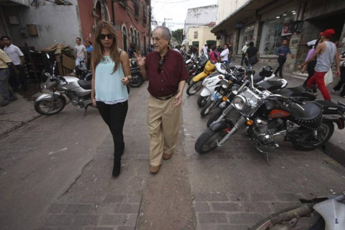 FOTOS: Así es la humilde y futbolera morada donde vive Chelato Uclés