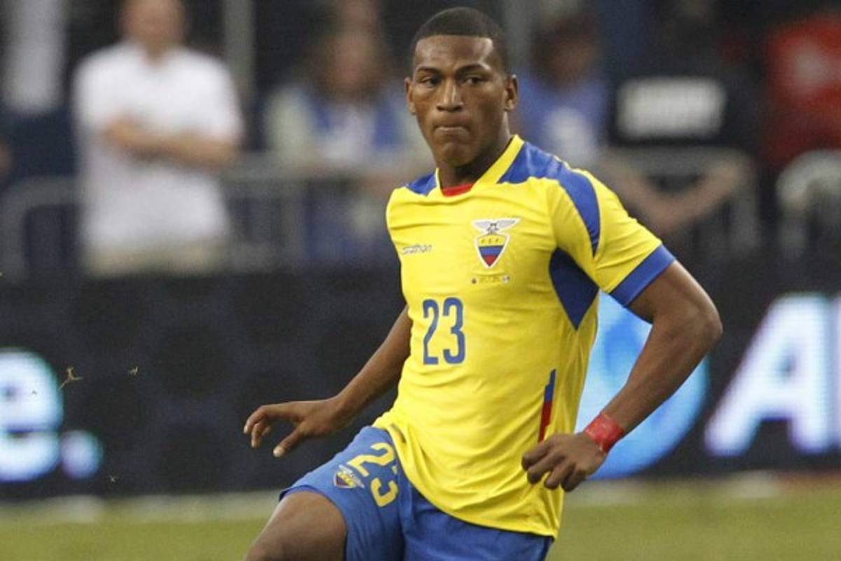 ¡OFICIAL! 'Bolillo' adelanta el once de Ecuador que estrenará a Coito con Honduras