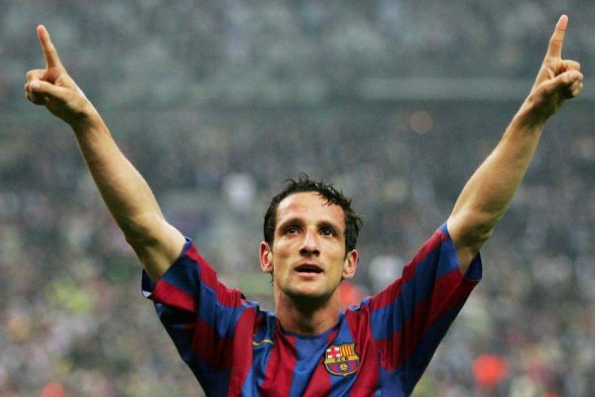 PARIS - MAY 17: Juliano Belletti of Barcelona celebrates his team winning during the UEFA Champions League Final between Arsenal and Barcelona at the Stade de France on May 17, 2006 in Paris, France. (Photo by Mike Hewitt/Getty Images)