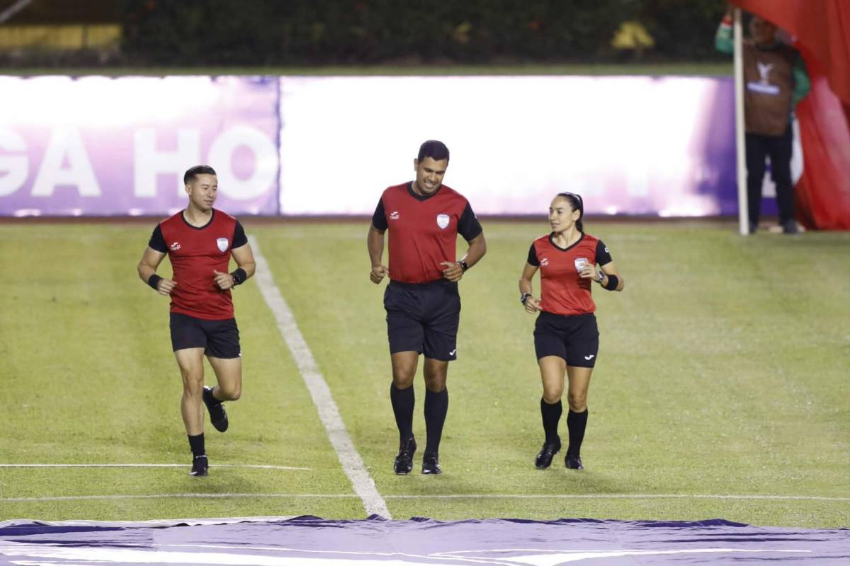 ¿Quién es el portero debutante? Regalo especial de “Yío” Puerto y las bellazas en el Olímpico con el Marathón vs Platense