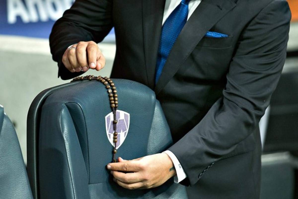 Final Liga MX: La emotiva historia del rosario y la promesa de Antonio Mohamed