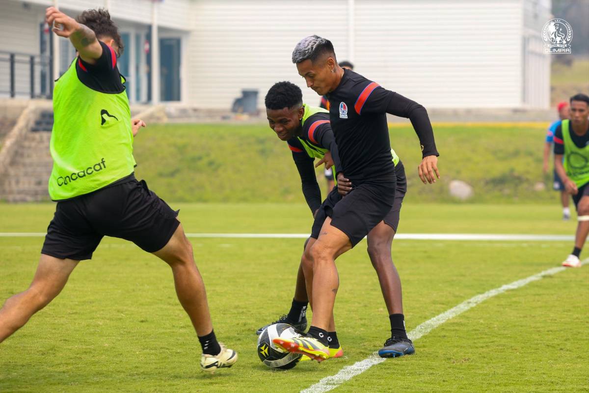 Andy Najar al cien, Maciel en bicicleta, la orden de Reggi y las grandes sonrisas en el Olimpia previo al duelo con Marathón