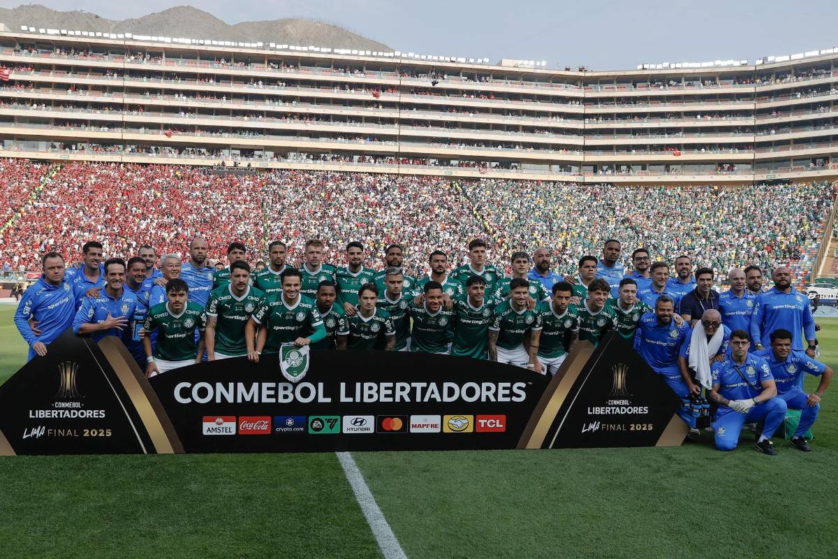 Puyol rechaza el trofeo de Copa Libertadores, el fallo del árbitro y el VAR; celebración de Flamengo y el récord que se rompió