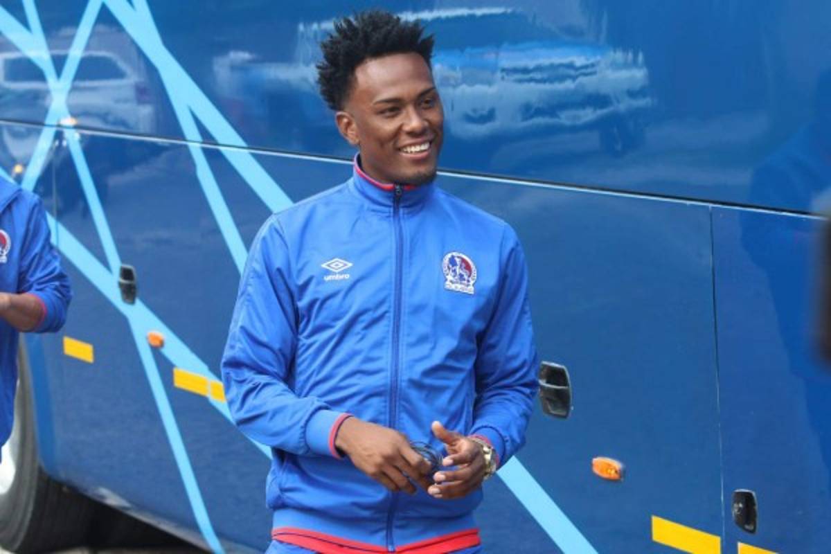 Los 37 futbolistas que ha probado Fabián Coito en sus siete meses en Honduras