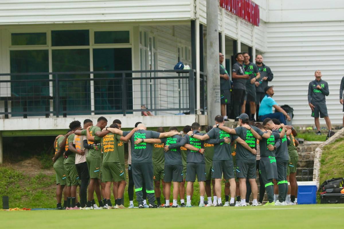 ¡Caras nuevas y un lesionado! Así fue el primer entreno de la 'H' previo a la Nations League
