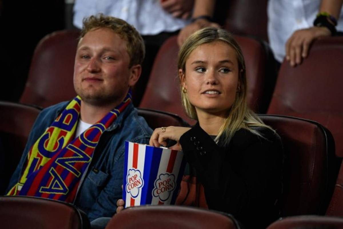 No viste en TV: La hermosa chica en las gradas, el dolor de Messi y así lo vivió Arturo Vidal