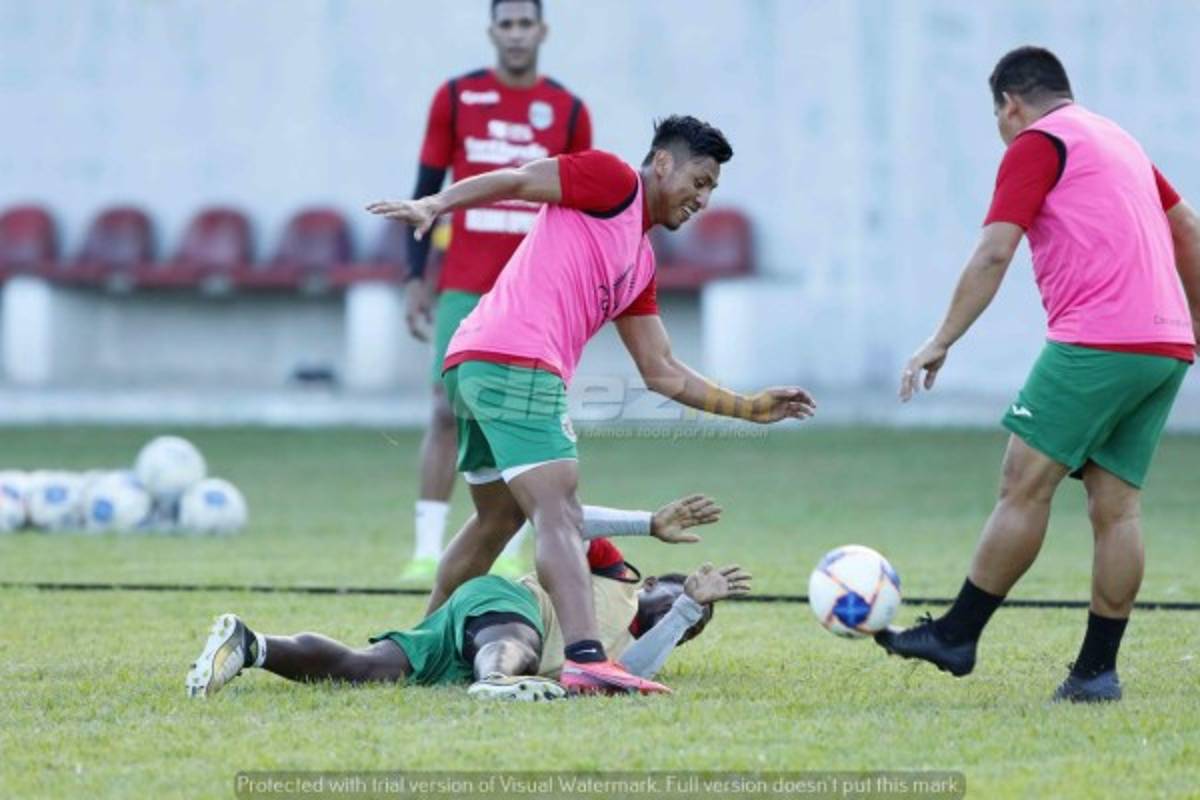 ¿Volvió Mario Berríos? Caras nuevas y la gran cantera de la que echará mano Héctor Vargas en Marathón