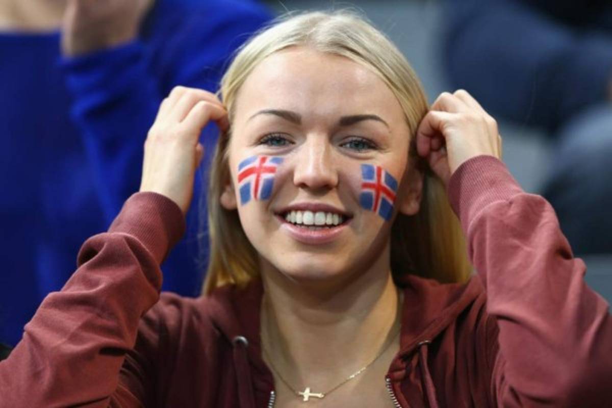 ¡Hermosas debutantes! Islandesas llenarán de belleza los estadios de Rusia