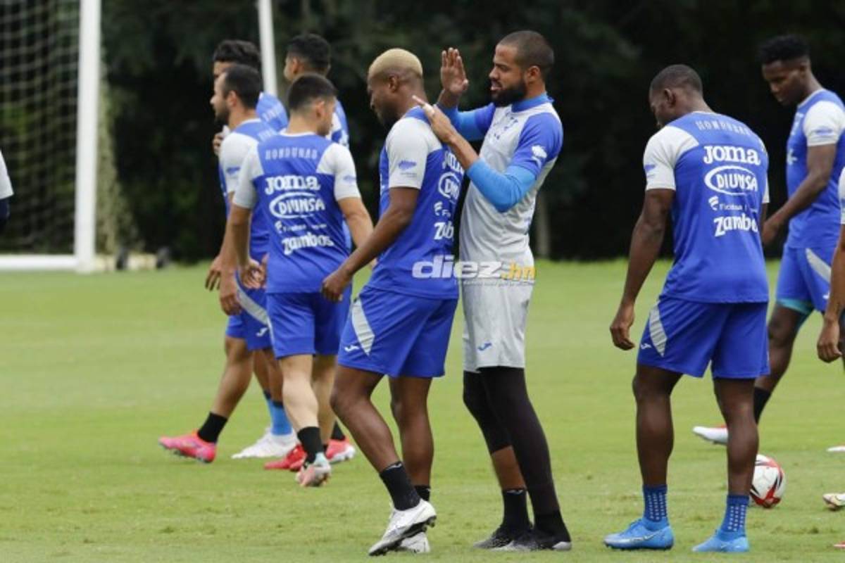 Los cariñitos de Edwín Rodríguez y las bromas de Deiby: el penúltimo entreno de Honduras con el combo completo