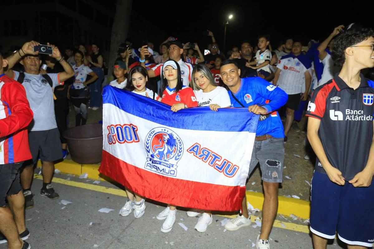 ¡Fiesta por la 39! Aficionados del Olimpia celebran por toda Honduras el título del torneo Clausura