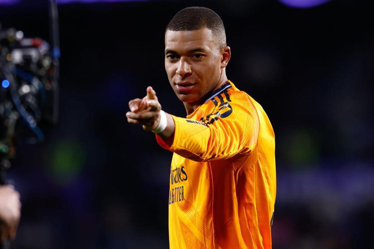 “Kylian Mbappé da muchísimo miedo, es muy bueno, me preocupa; yo lo ficharía para el Barcelona”