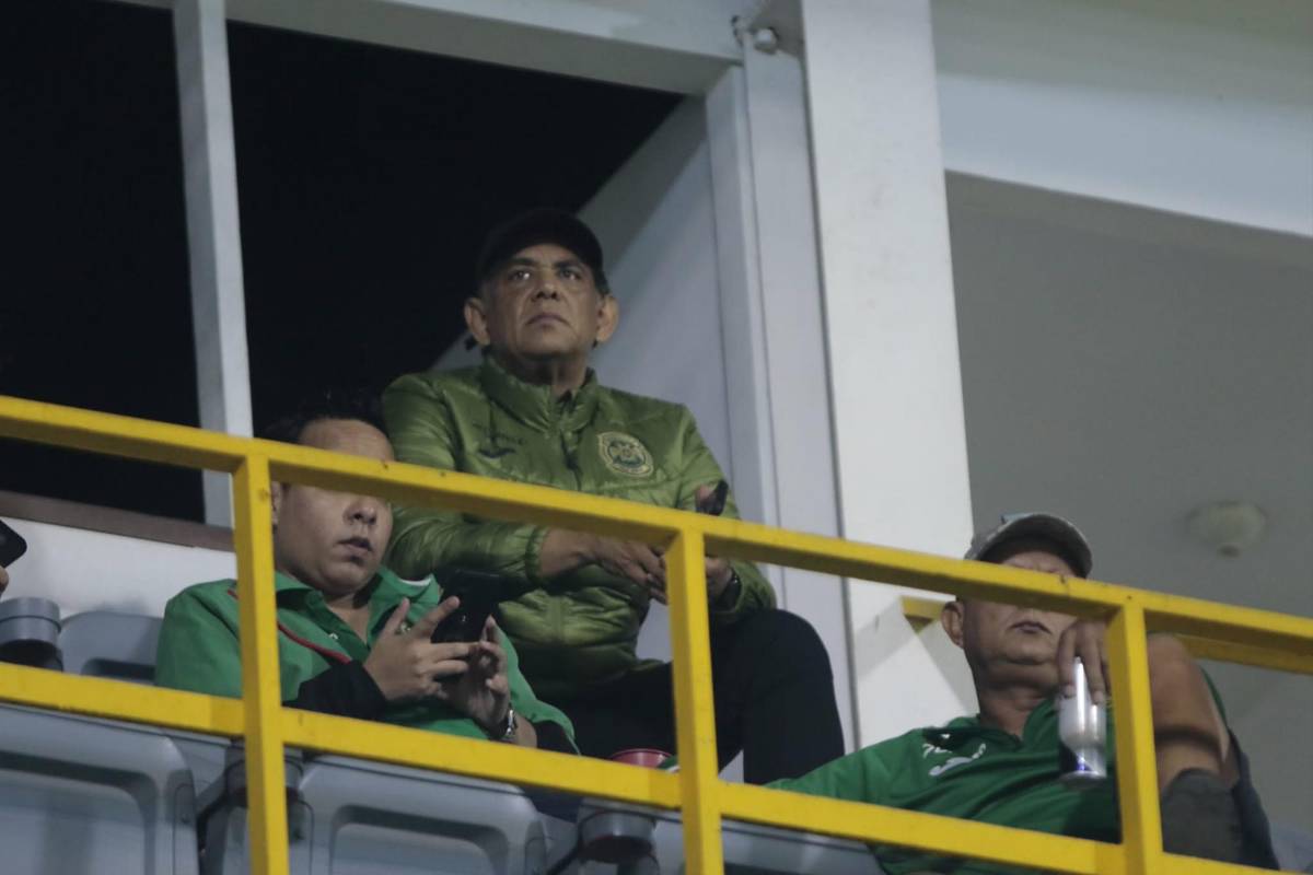 Ovación a Messiniti, Chelito fiel a Dios y hermanitos verdolagas en el juego Marathón vs Juticalpa FC