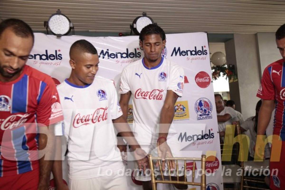 Así fue la presentación de la nueva camisa del Olimpia