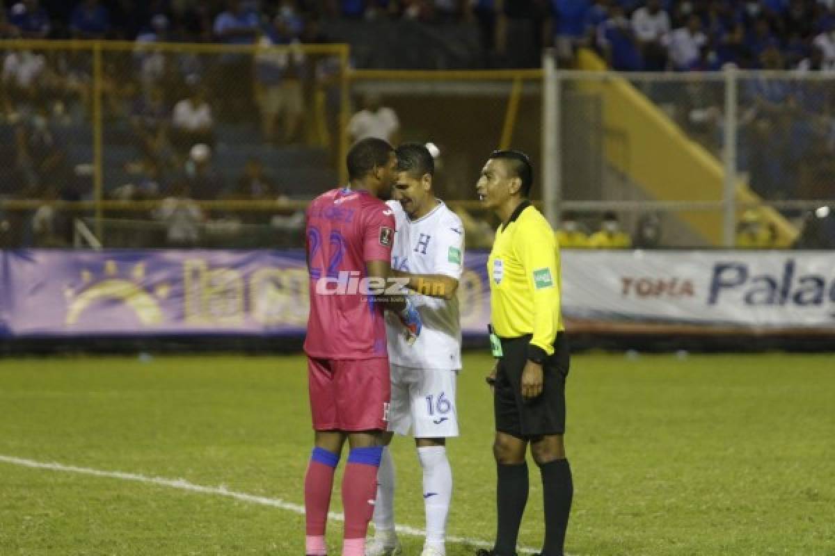 Amargo lamento en el Cuscatlán, alarmante imagen de Edwin Rodríguez y hondureñas hacen explotar el estadio