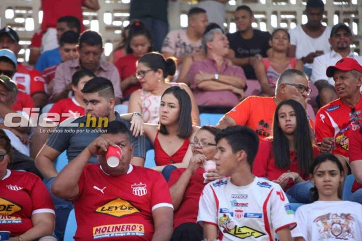 ¡Belleza! Las lindas chicas que adornaron la jornada de Liga Nacional