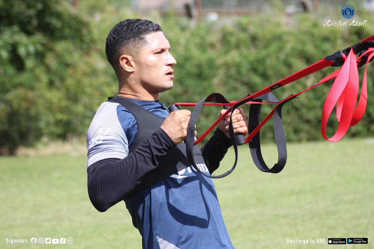 Héctor ‘La Perrita’ Castellanos no se achica y afirma: “Aspiramos a ganar la Liga y la Concacaf”