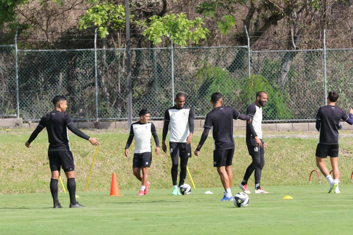 ¡Sorpresa! Olimpia incorpora a su nuevo fichaje para la próxima temporada y es seleccionado hondureño