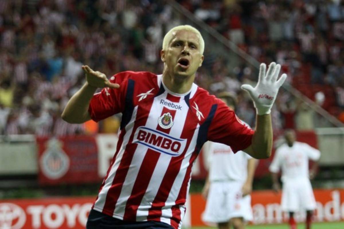 Grandes jugadores que el fútbol hondureño podría reclutar