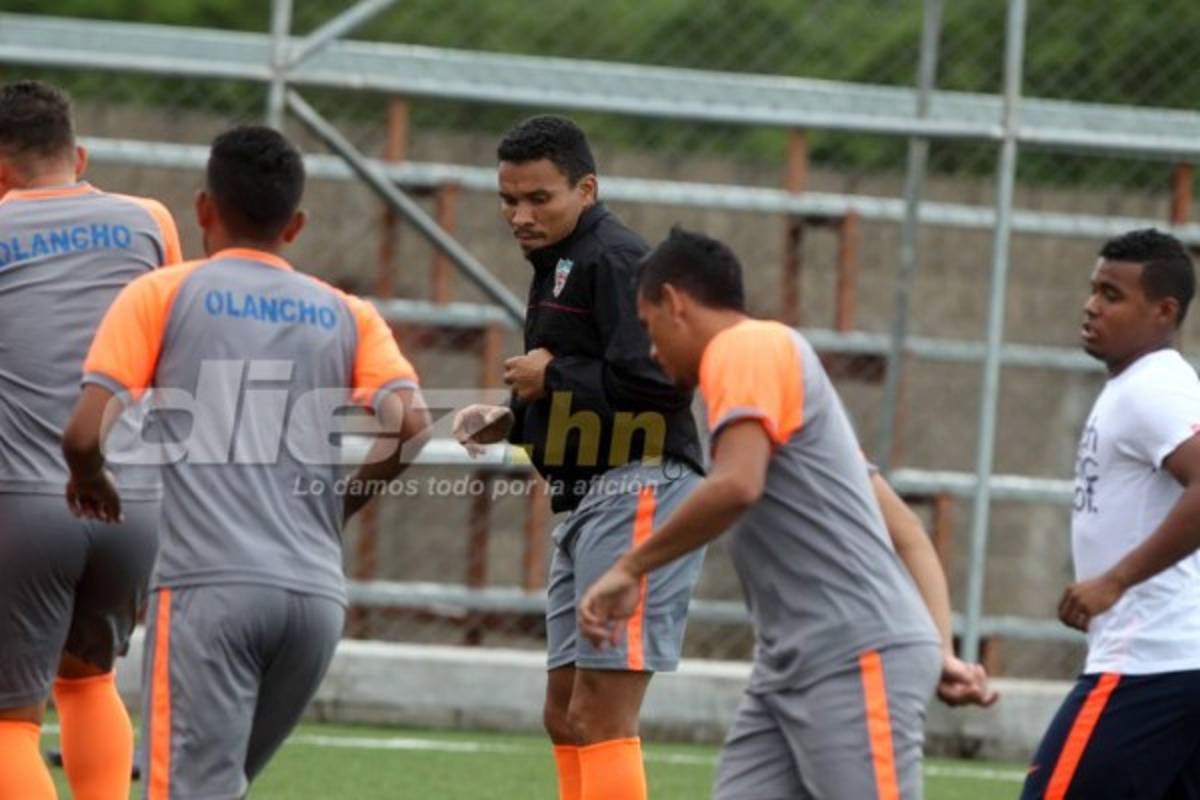 Así la pasa Julio 'Rambo' de León con Olancho FC de Liga de Ascenso