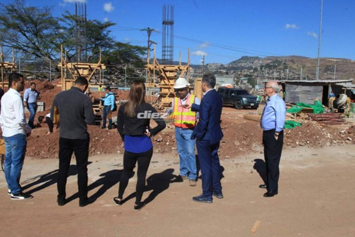 Fotos: Fenafuth supervisa el avance de las obras en el mini estadio del Birichiche