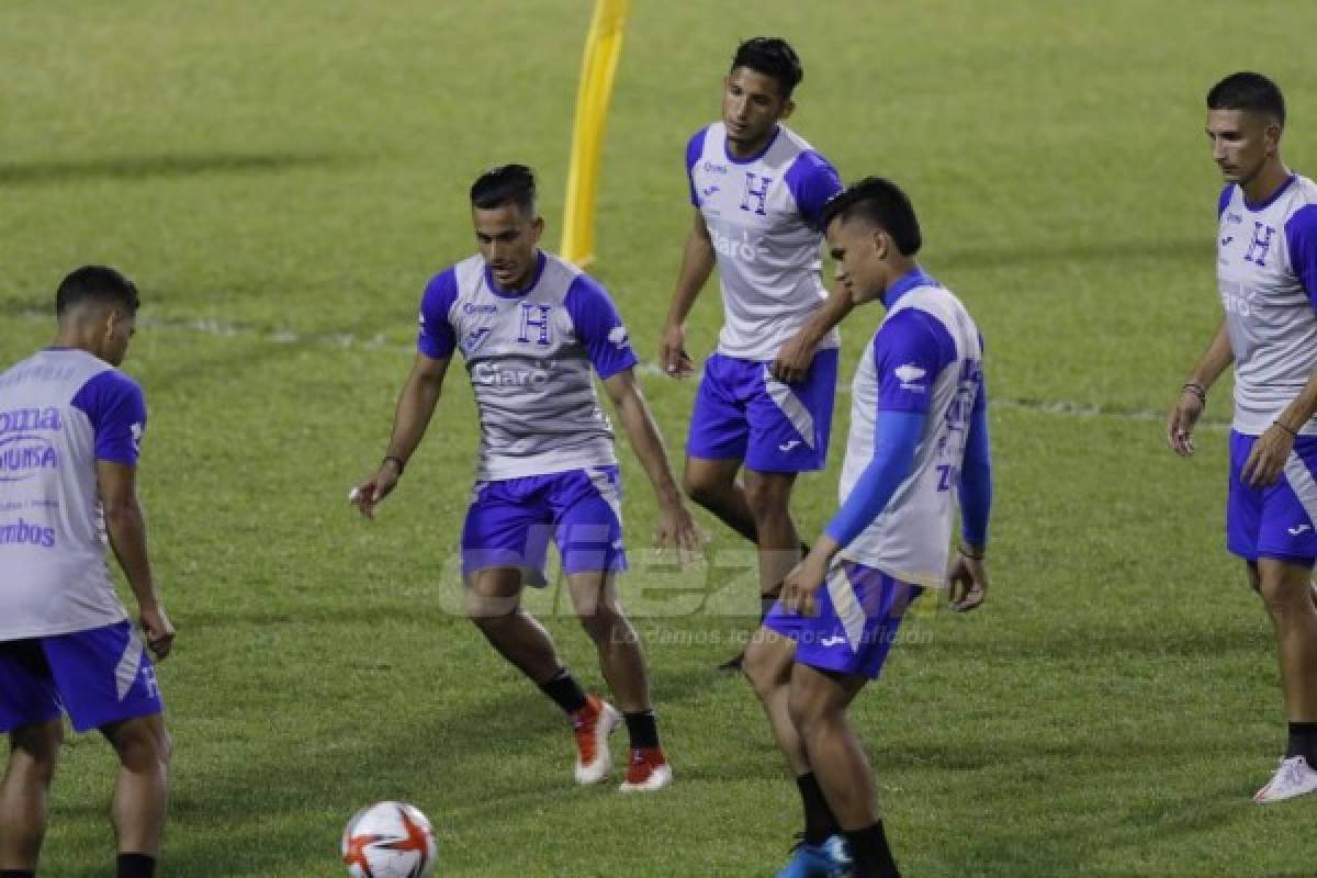 Con cuatro legionarios y los cañoneros del Vida: así fue el primer entrenamiento de Honduras en el Estadio Olímpico