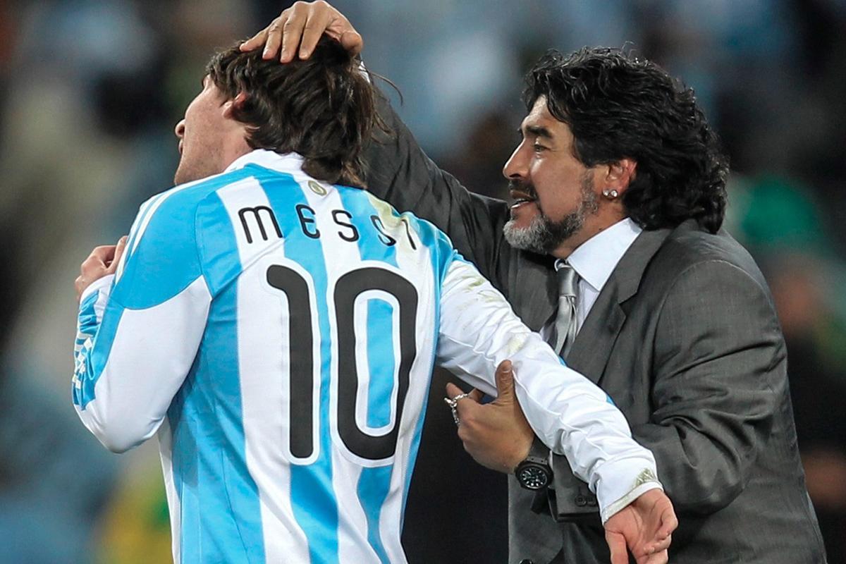 Diego Maradona dirigió a Messi en la selección argentina en Sudáfrica-2010.