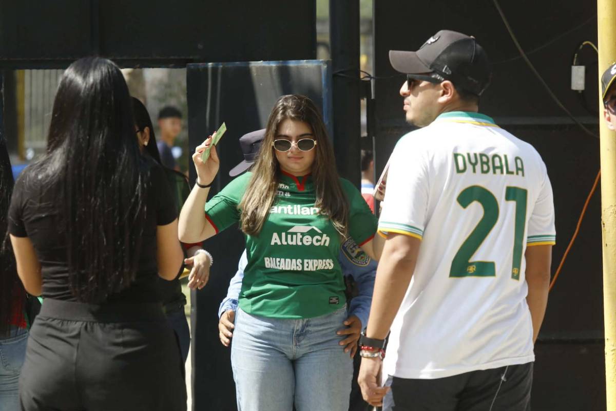 ¿Quién es? Identifican a hermosa aficionada de Marathón y visita especial para la gran final ante Olimpia