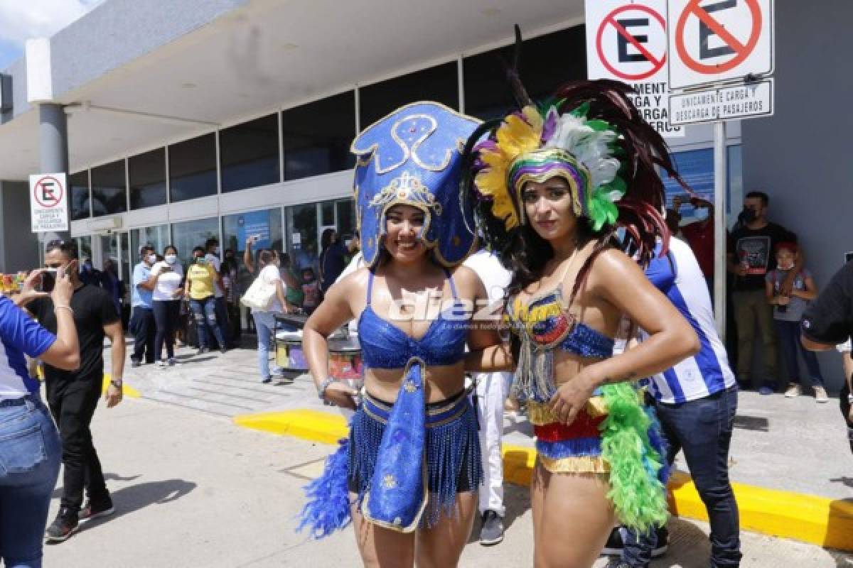 ¡Tambores, baile y belleza! Así despidieron a la Selección de Honduras que viajó Tokio para jugar los Olímpicos