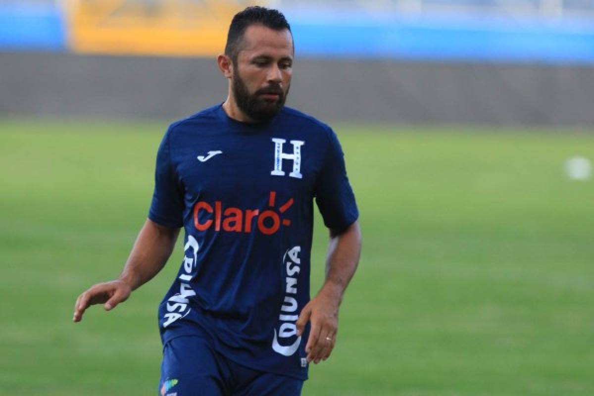 SelecciÃ³n nacional de fÃºtbol de Honduras 2018 ENTRENAMIENTO - - La SelecciÃ³n de Honduras se mide hoy contra PanamÃ¡ en juego amistoso en el estadio Nacional de Tegucigalpa- Alfredo MejÃ­a