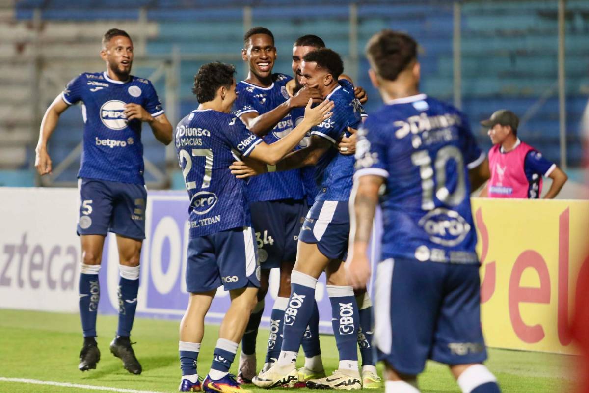 Belleza en el Puerto, Castellón en silla de ruedas y por qué no jugó Welcome; paliza de Motagua sin público