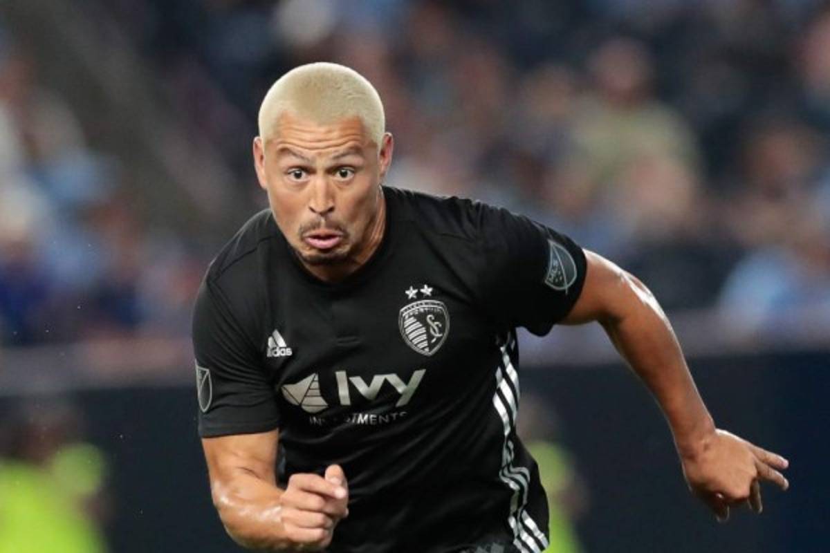 ¡Cinco juegan en Europa! Legionarios hondureños que están en el olvido